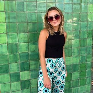 Meet your Posher, Regan